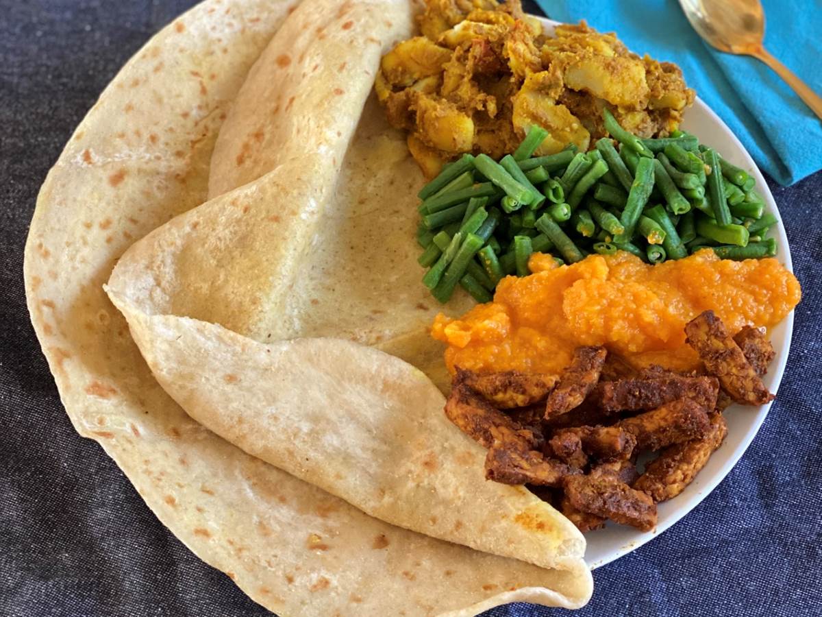 Vegan Surinaamse Roti - recept van de rotimaster - Plantbased Dennis
