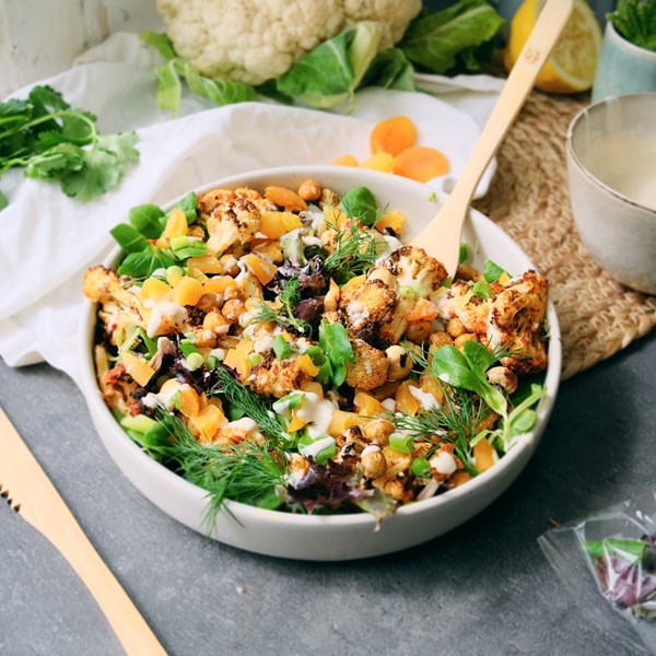 Bloemkool- kikkererwtensalade
